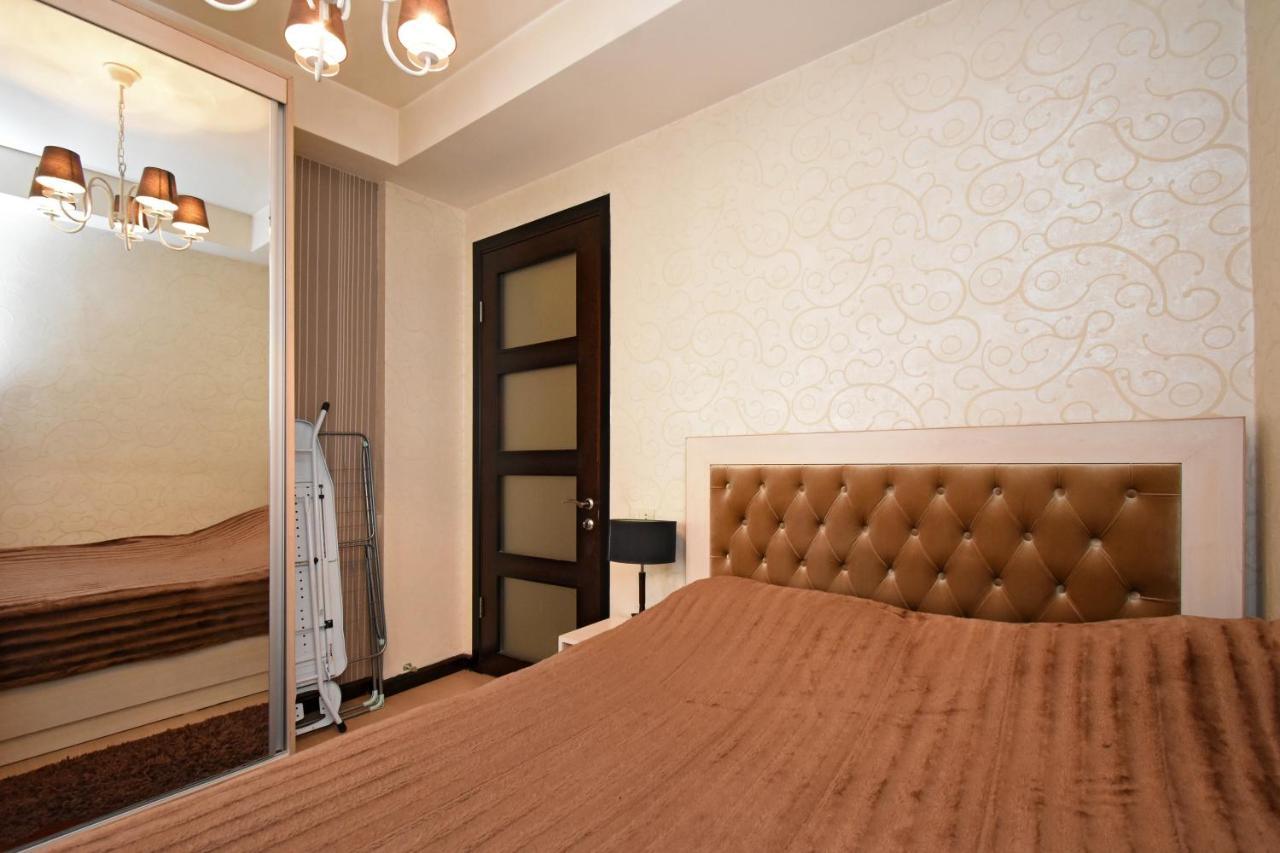 Galaxy Inn Luxury Hostel In Center Ереван Экстерьер фото